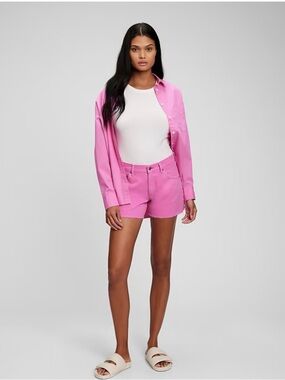 NWT Gap pink denim shorts